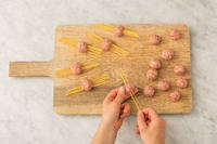 Préparer les boulettes de viande hachée