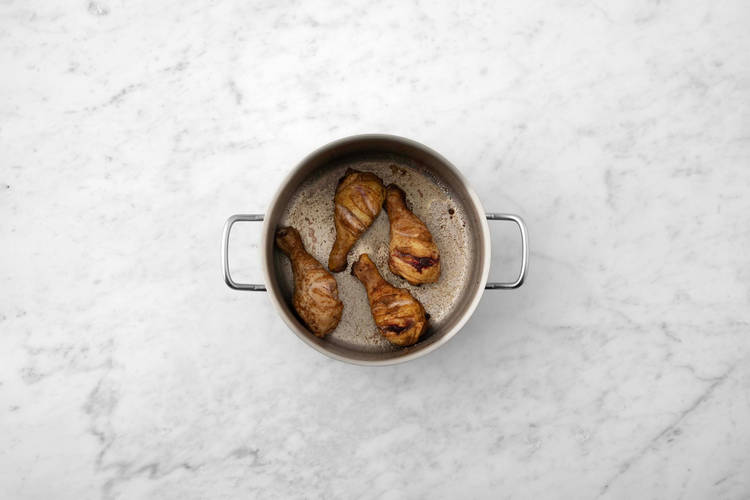 Cuire les pilons de poulet