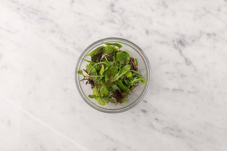 Salat mischen