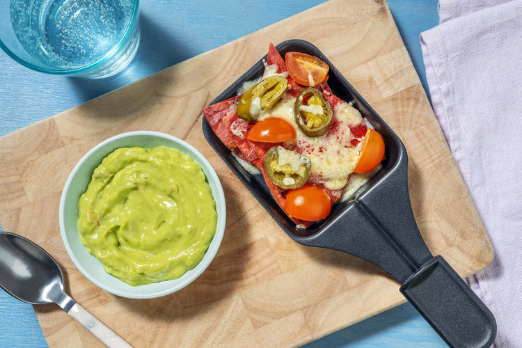 Nachos et dip d'avocat