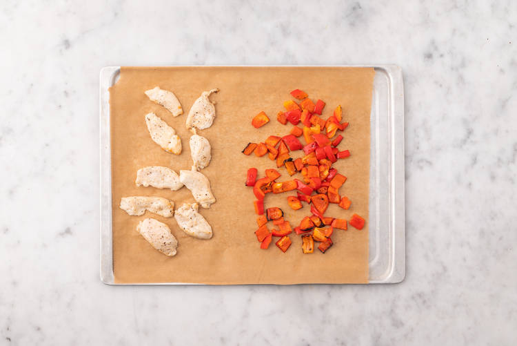 Rôtir les poivrons et le poulet