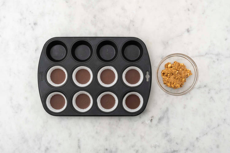 Durcir le chocolat et faire la garniture