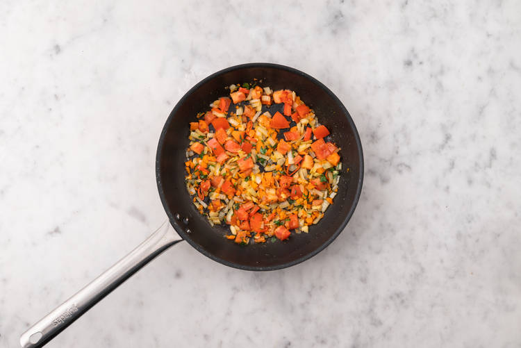 Faire revenir les aromates