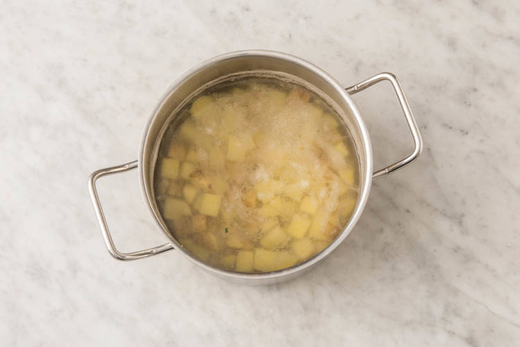 Cuire les pommes de terre