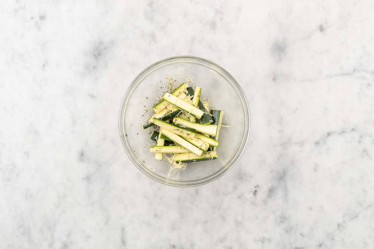 Faire les frites de courgette