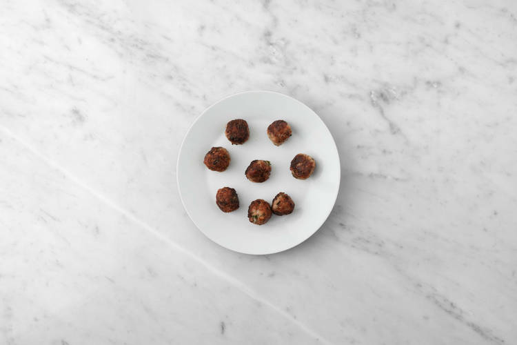 Cuire les boulettes