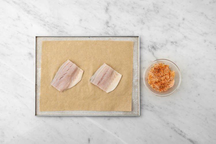 Prepara la mezcla de panko