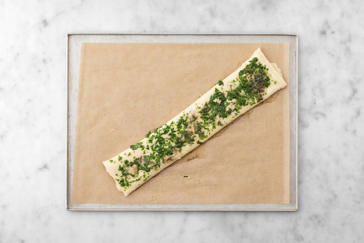 Bag hvidløgsbrød
