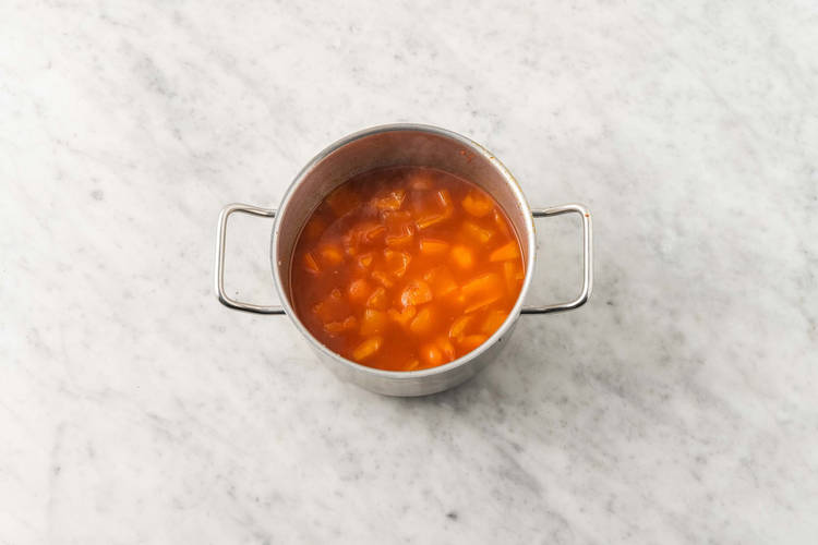 Eintopf köcheln lassen