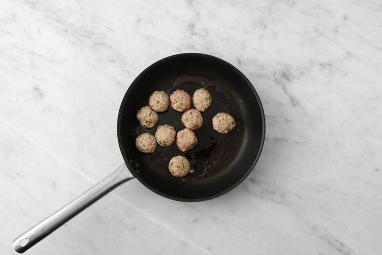 Albóndigas al fuego