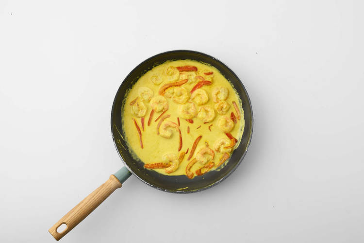 Add the Prawns