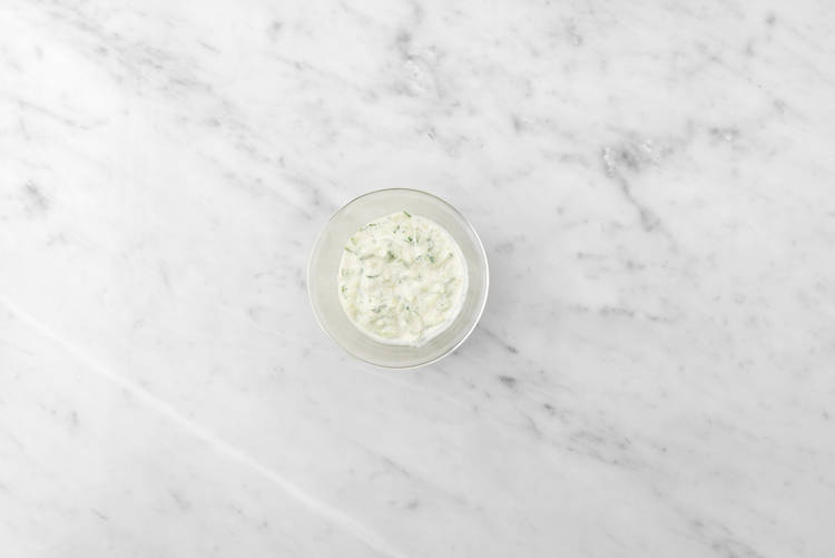 Préparer la sauce tzatziki maison