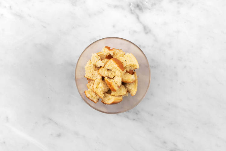 Make the Croutons