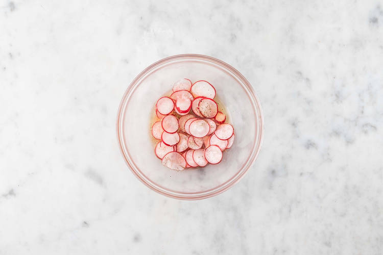 Marinate radishes