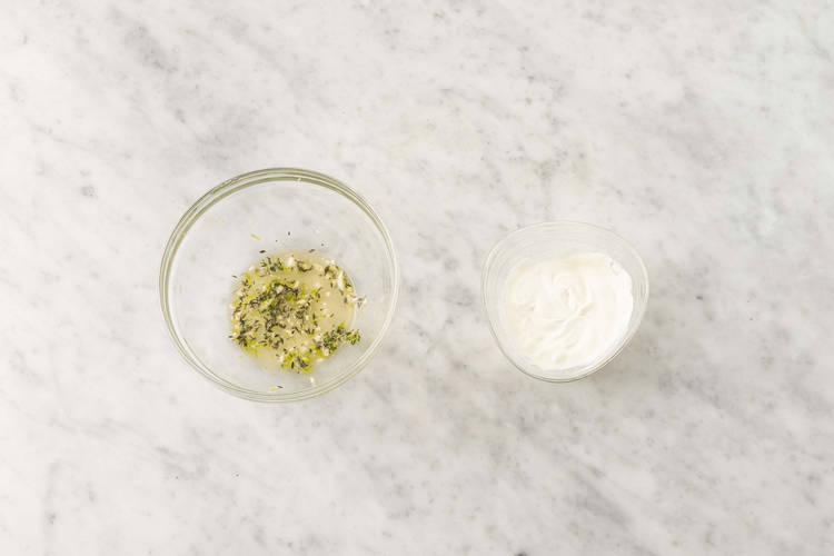 Preparare le salse e condire il couscous