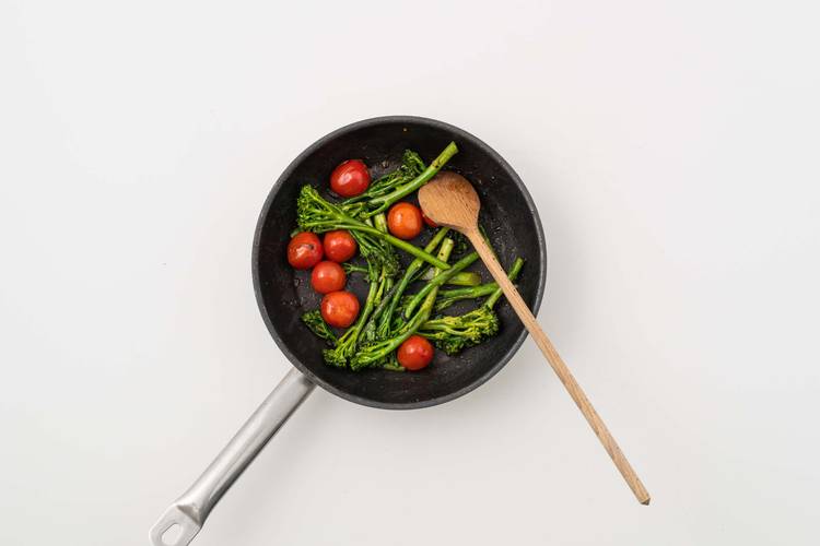 Cook the Tenderstem® and Tomatoes 