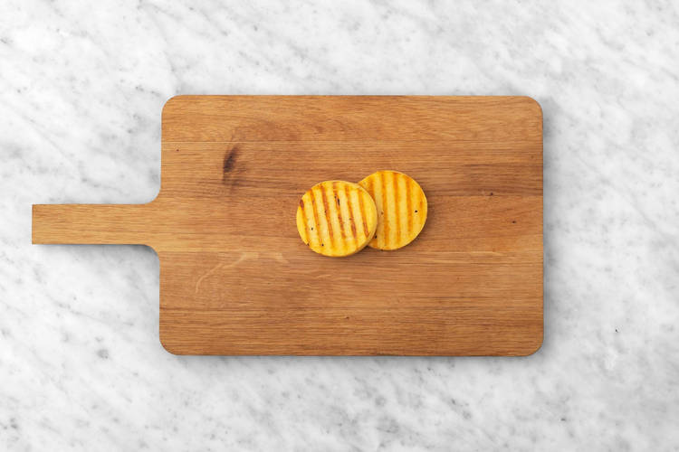 Cuire le burger de fromage pané