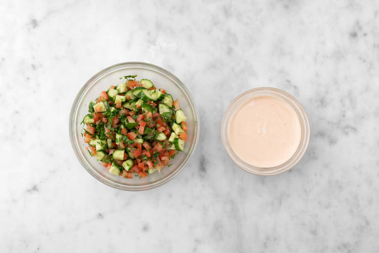 Lag salt og yoghurtdressing