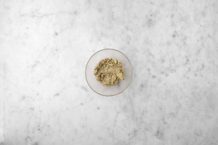 Préparer la croûte aux herbes