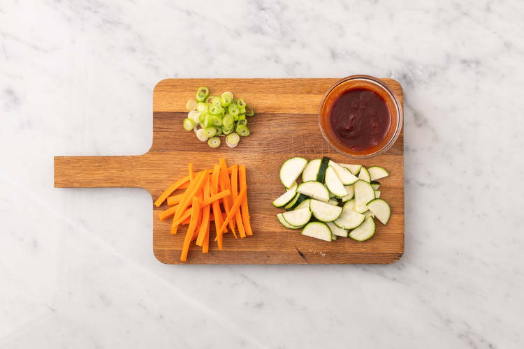 Préparer et mélanger la sauce