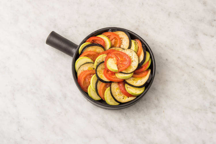 Enfourner les légumes