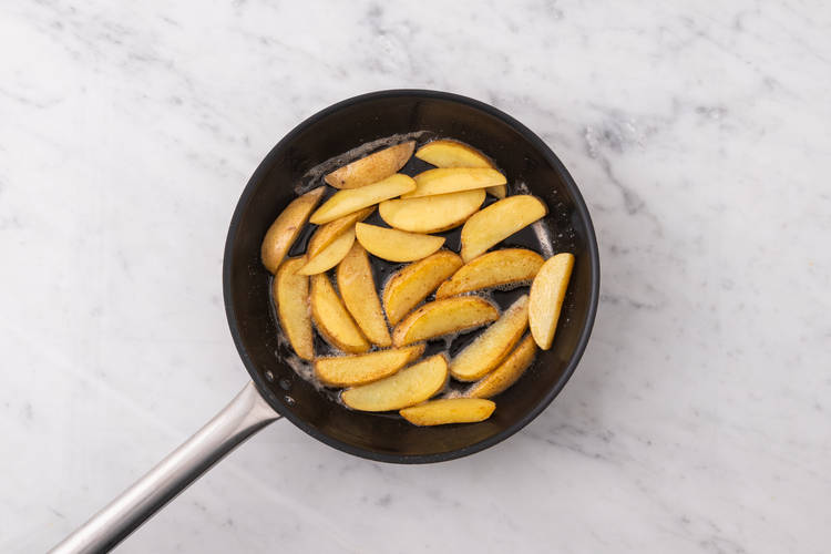 Cuire les pommes de terre