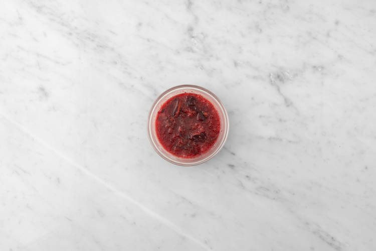 Préparer la mostarda aux prunes