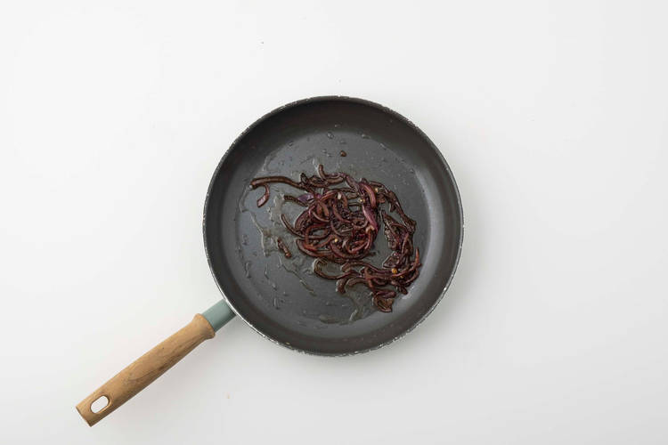 Courgette en ui bakken