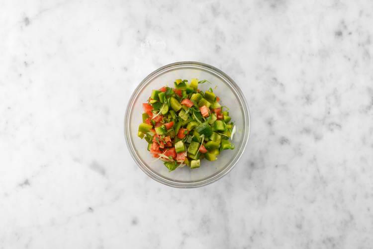 Préparer le pico de gallo