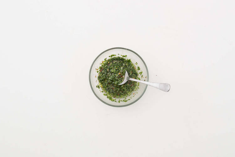 Chimichurri maken
