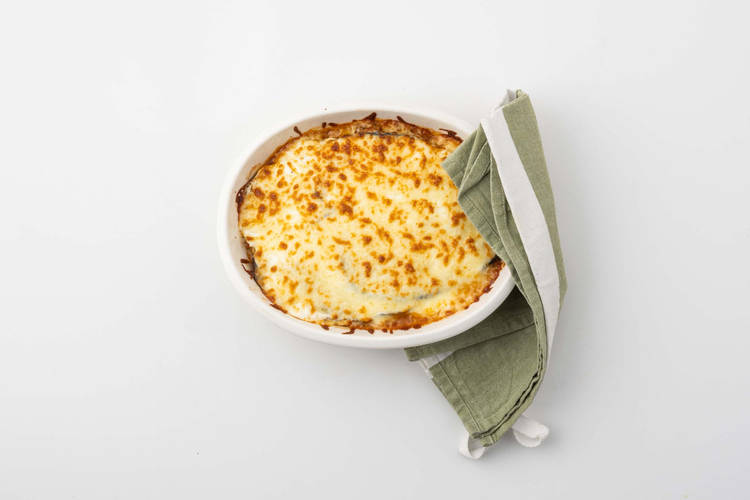 Moussaka bakken