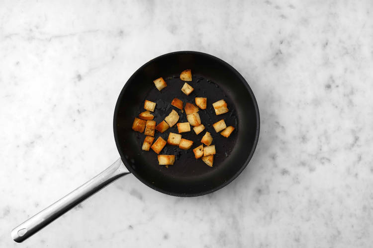 Make croutons