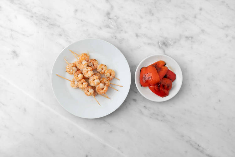 Grill peppers and shrimp