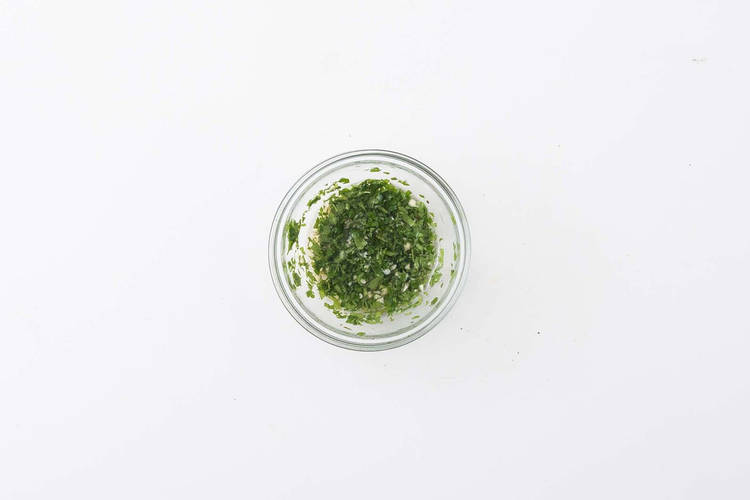 PRÉPARER LA SALSA VERDE