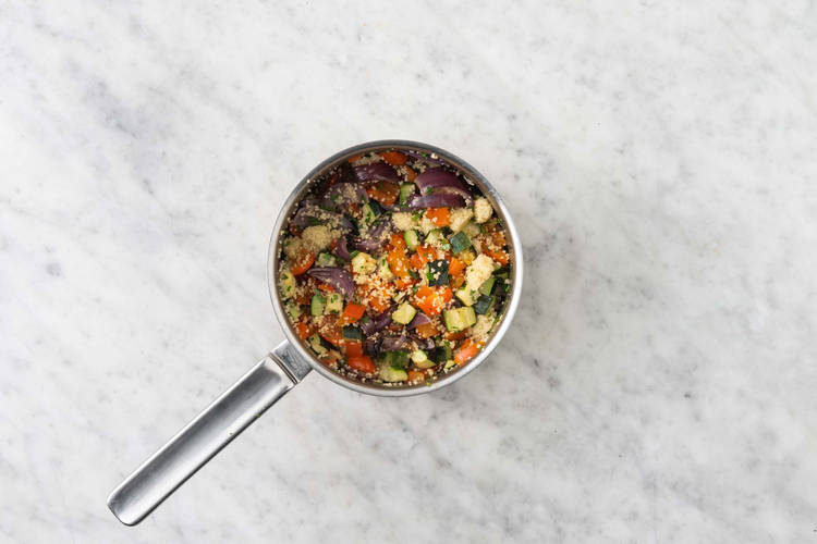 Bland grøntsager og couscous