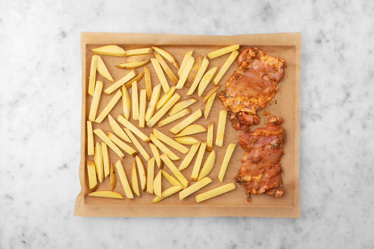 Cuocere patate e pollo