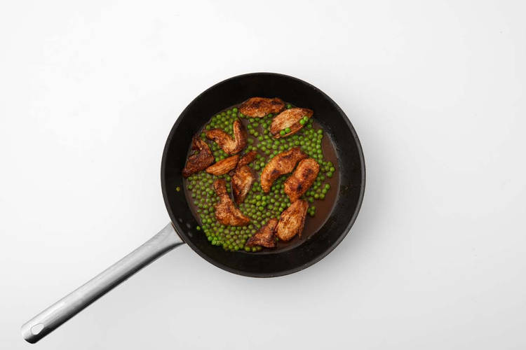 Cook Chicken & Peas