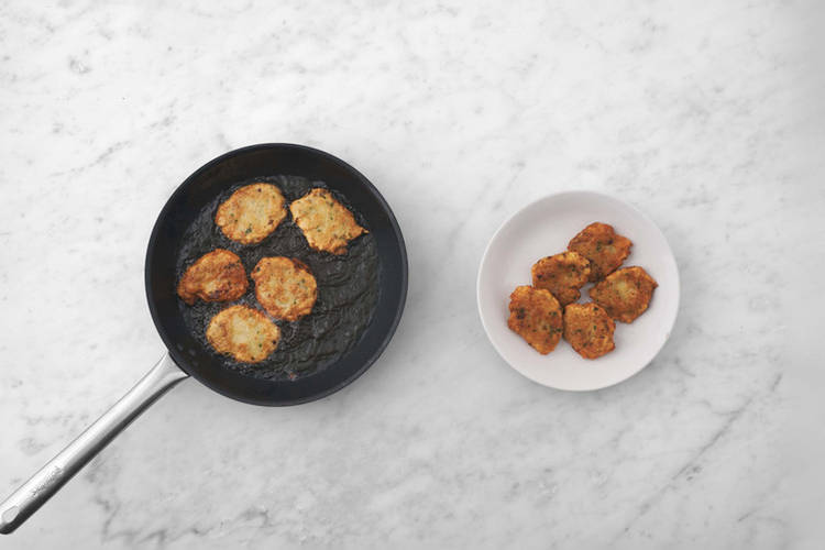 Fríe las tortillitas