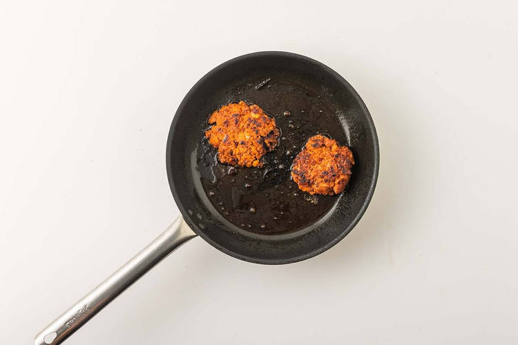 Cook Patties & Toast Buns