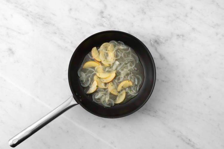 Soße kochen