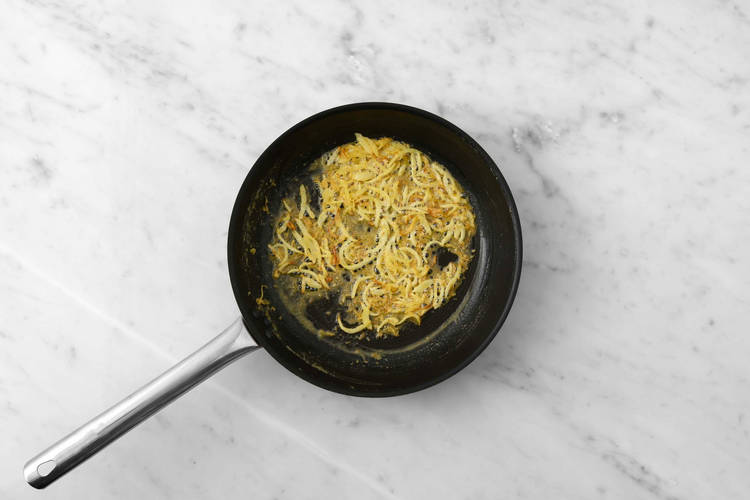 Für die Röstzwiebeln