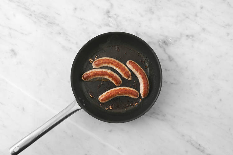 Cuocere la salsiccia