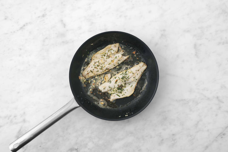 Cuire le filet de merlu