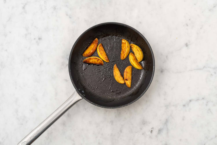 Caraméliser les pommes