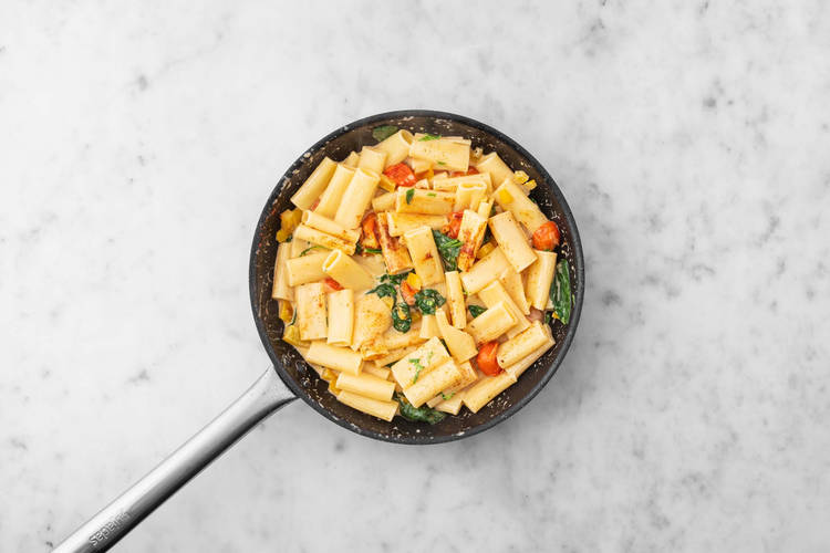 Tillsätt pasta