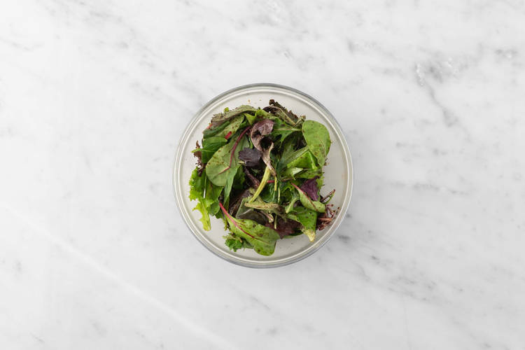 Prepara la ensalada