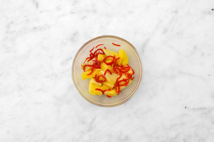 Gör mangosallad