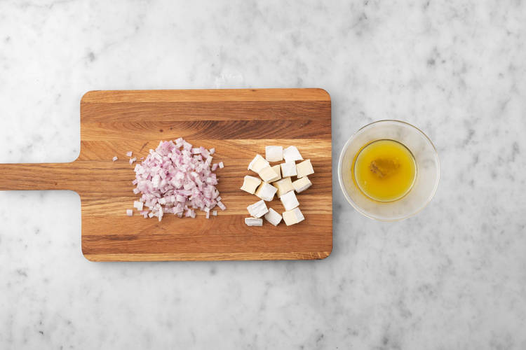 Finish prep and make vinaigrette