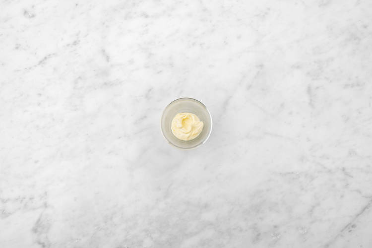 Préparer la mayonnaise à l'orange