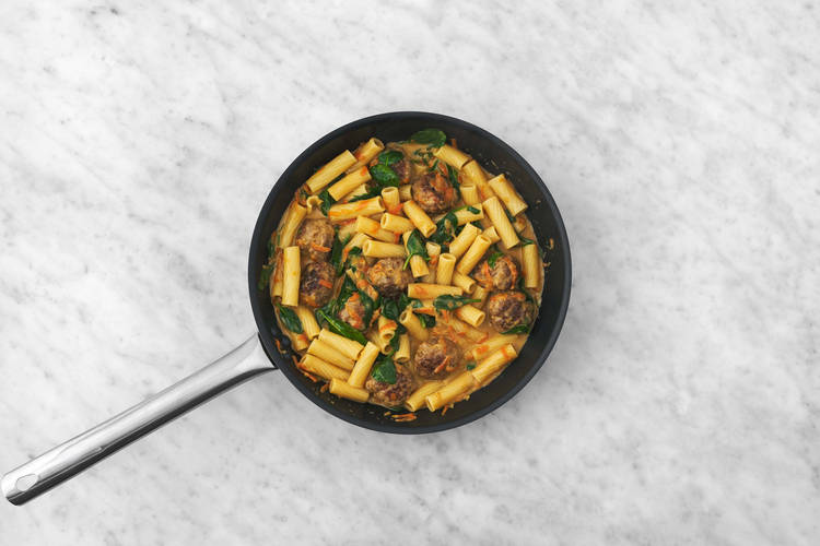 Tillsätt pasta